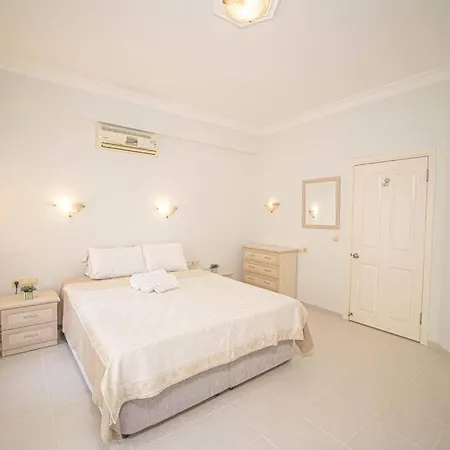 1 Bedroom House In The Heart Of Apartment